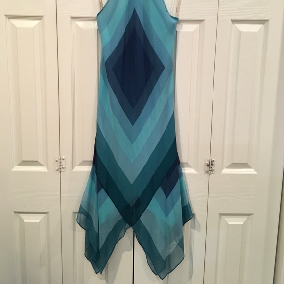 BCBG MAXAZARIA COCKTAIL DRESS - Picture 2 of 16